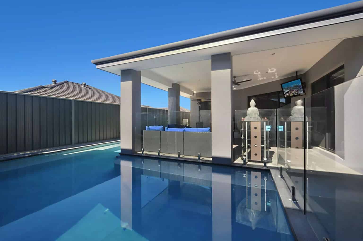 Thumbnail for Pool Fencing For Luxury High-Rise Apartments