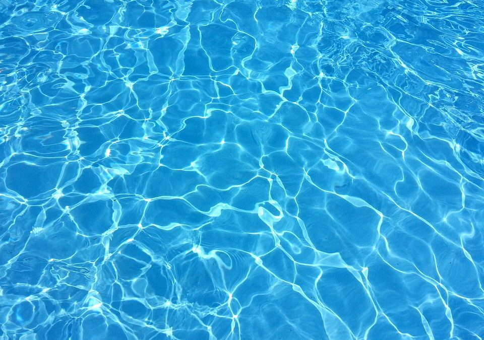 Clean Pool water