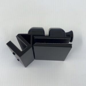 Libra 135 Degree Latch